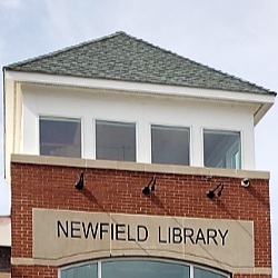 Bridgeport Public Library - Newfield Branch